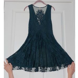 FREE PEOPLE Emerald Green Lace Dress